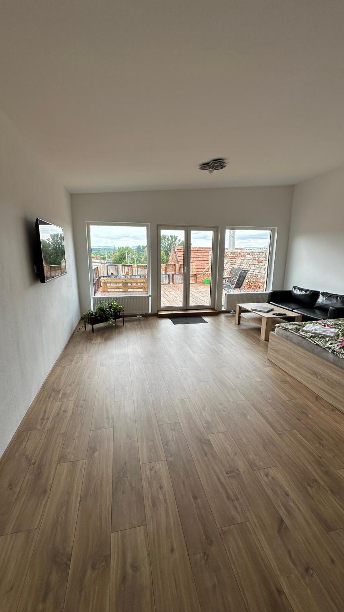 Slovacko Apartment *